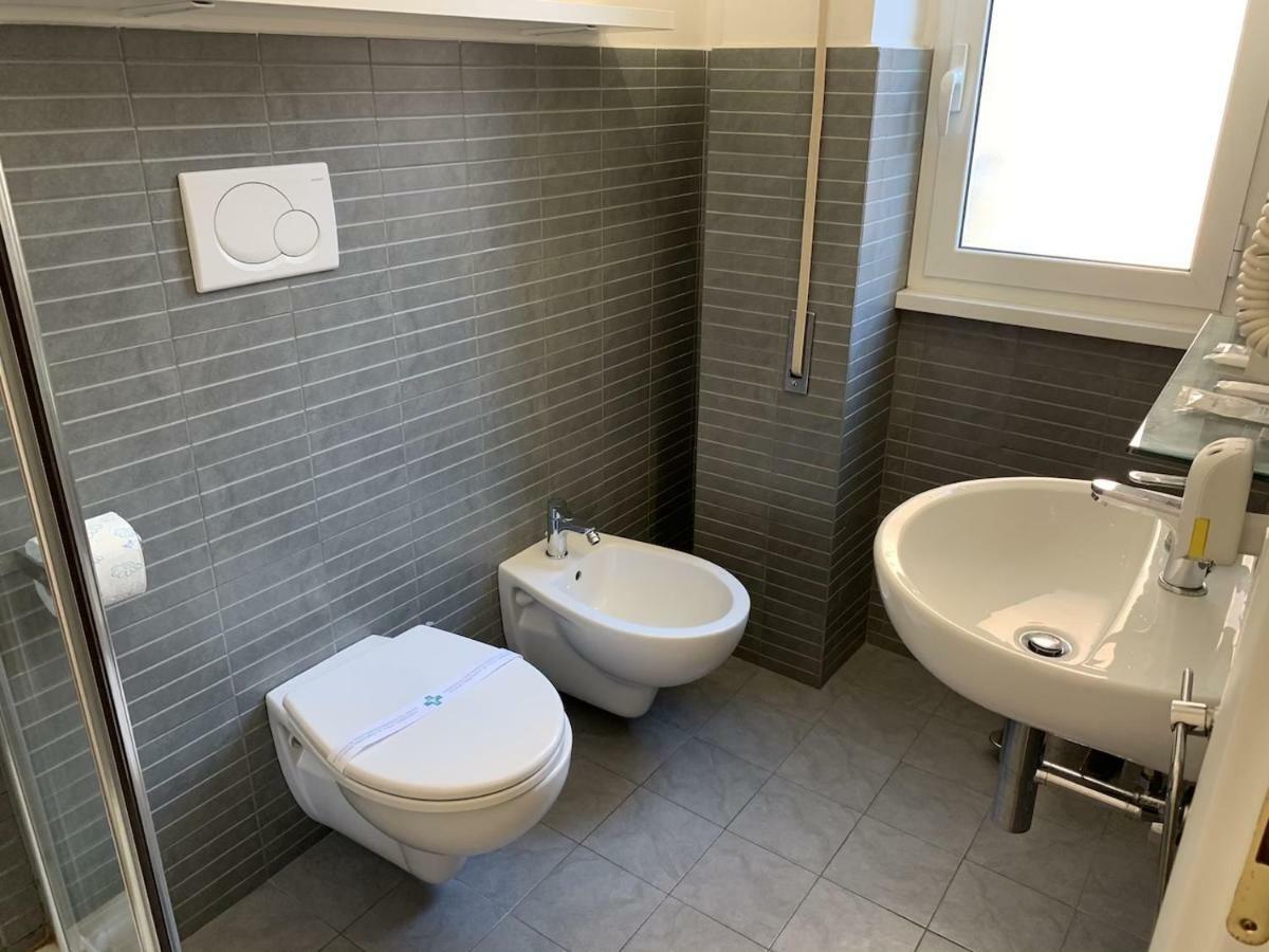 Tiburtina Suites, Roma Kültér fotó